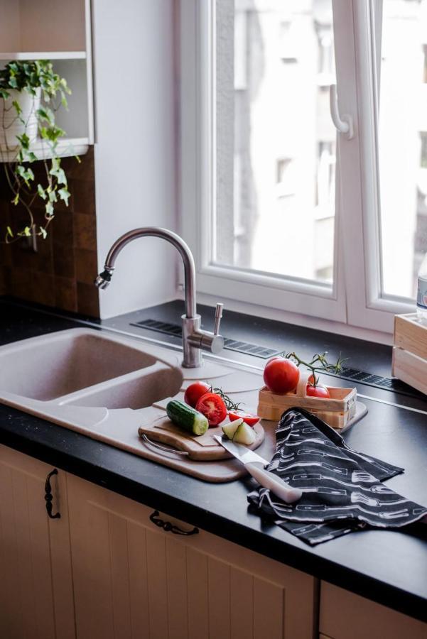 Halby Luxury Rooms Chmielna 73B Warszawa Eksteriør billede